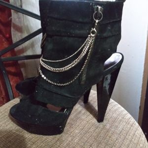 Paris Hilton suede shoes size 10M